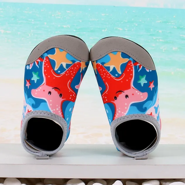 Quick-Dry Kids Water Shoes Slip-on Sneakers for Beach Parks