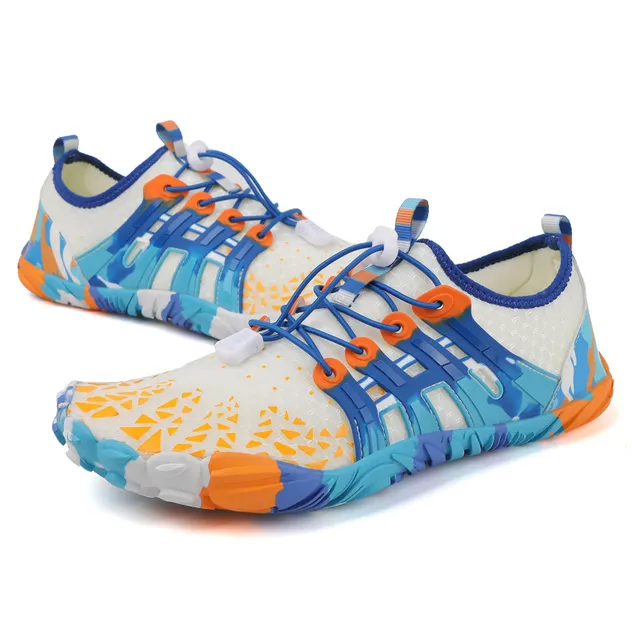 Durable Cemented Sole Lightweight Running Shoes with Custom Logo