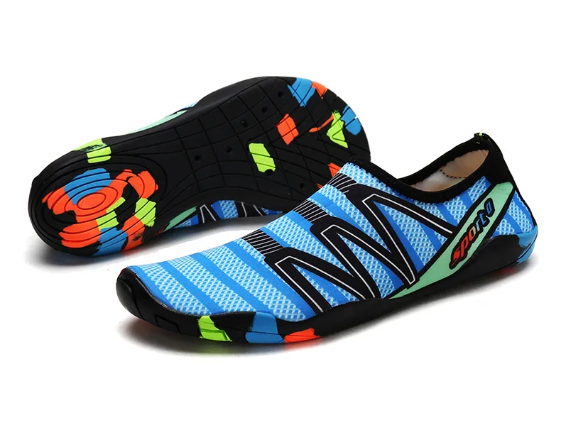 Full Order Anti-Slip Leather Men's Slip-on Water Shoes Kids Shoes