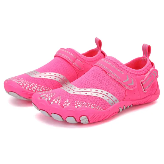 Breathable Slip-on Women's Aqua Shoes Lightweight Customizable Logo