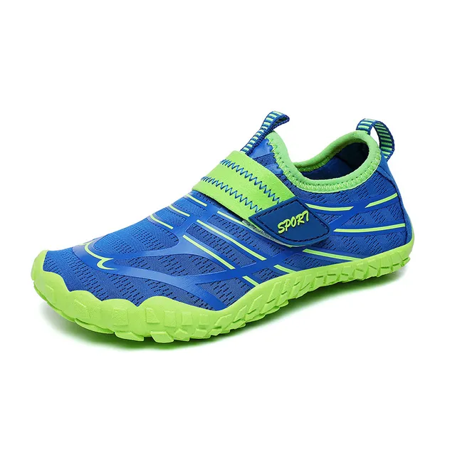 Kids Breathable Beach Sneakers Hot-Selling Non-Slip Aqua Shoes for Sand, Swim &amp; Play