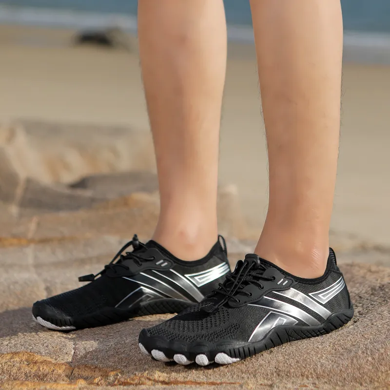 Adult Water Shoes Men's &amp; Women's Aqua Shoes Anti-Slip Athletic Shoes Sneakers Sports Shoes Kids Shoes Wholesale Sneakers Sneakers Secure-Fit Adult Water Shoes