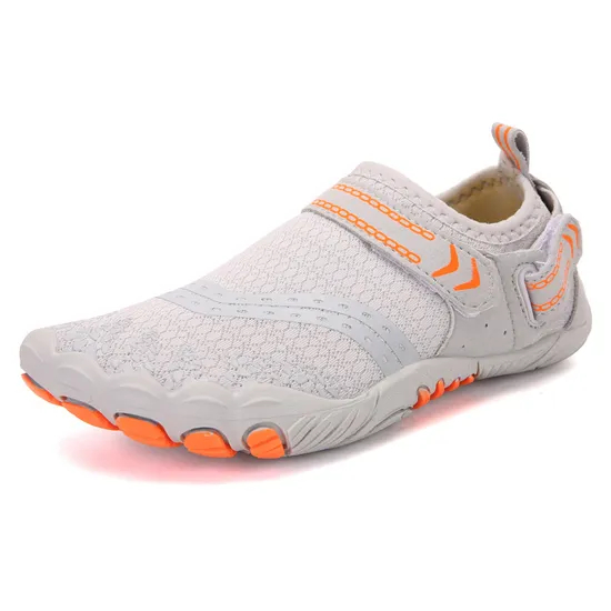 Breathable Slip-on Women's Aqua Shoes Lightweight Customizable Logo
