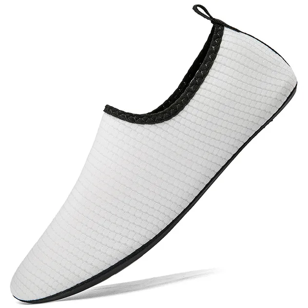 Water Sports Shoes Aqua Shoes Barefoot Quick-Dry Beach Shoes Aqua Yoga Socks Slip-on for Men Women