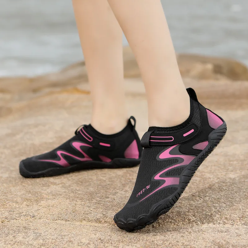 Anti-Slip Aqua Sneakers with OEM Logo for Adults &amp; Kids