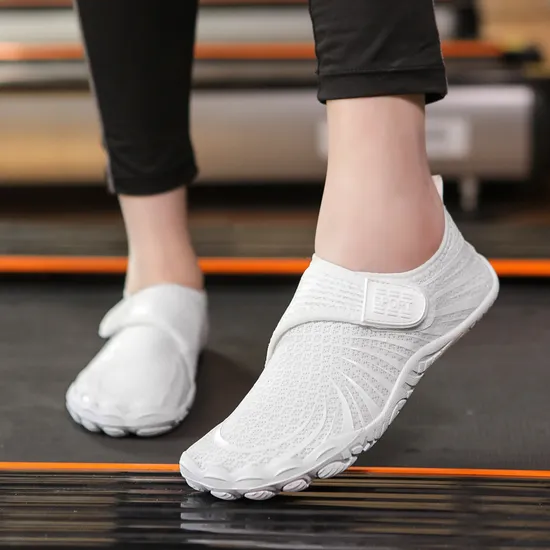 Online Shopping Lady Shoe Water Shoes Sneaker Shoe