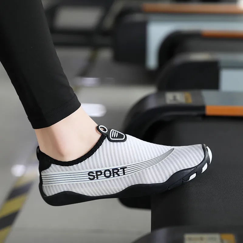 Anti-Slip Leather Sports Shoes Men's Slip-on Sneakers Kids Shoes