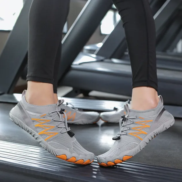Barefoot Shoes Men Wide Toe Box Zero Drop Water Shoes Men Beach Shoe for Gym Workout Minimalist Weightlifting Cross-Trainer Running Hike Grounded Footwear