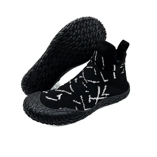 Barefoot Shoes Water Shoes Men Women Beach Swim Aqua Barefoot Ultra-Light Indoor Shoes with Drainage Holes, Silent & Perfect for Yoga