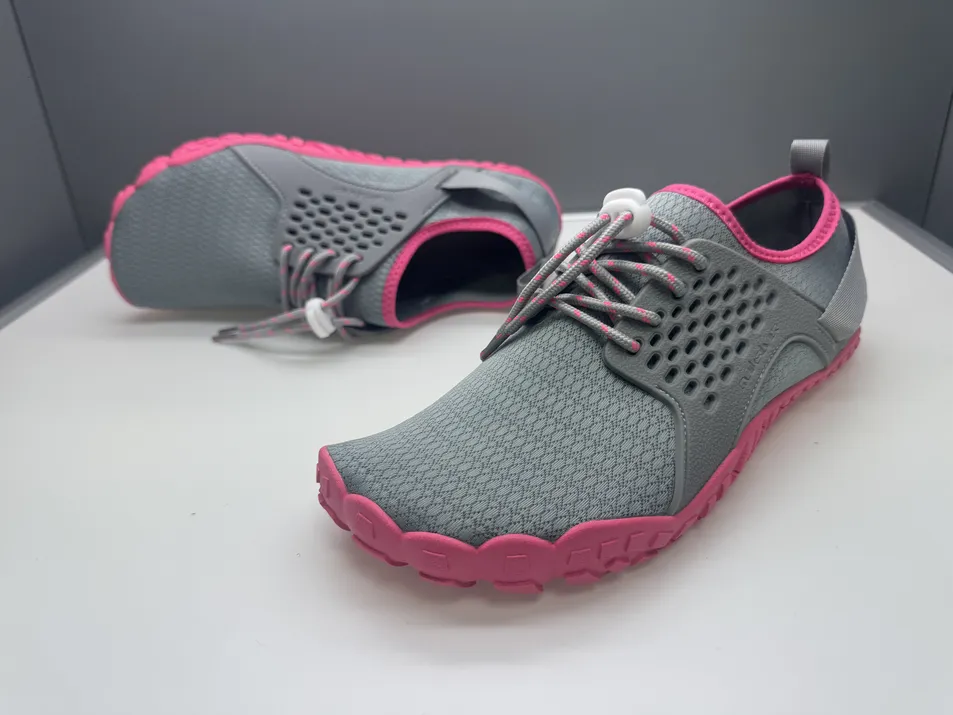 Water Shoes for Women and Men Fitness Shoes OEM Quick-Dry Amphibious Shoes with Silent Sole Beach &amp; Indoor Training Dual Purpose