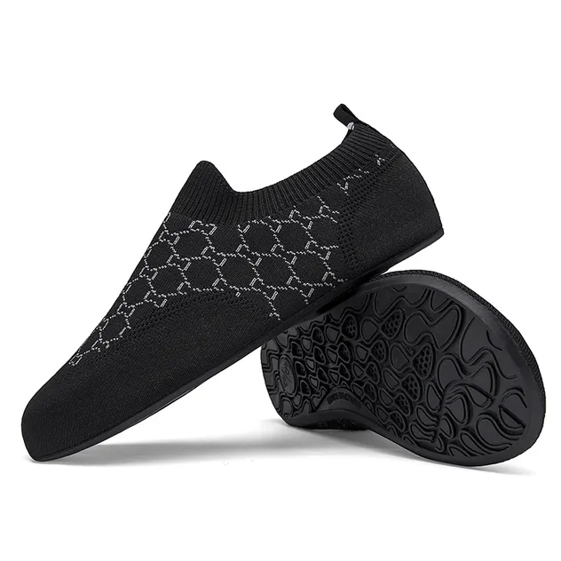 Breathable Rubber Sole Beach Shoes for Men - Model No. 2514-1