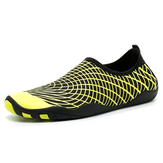 Customizable Slip-on Breathable Rubber Midsole Water Shoes for Women