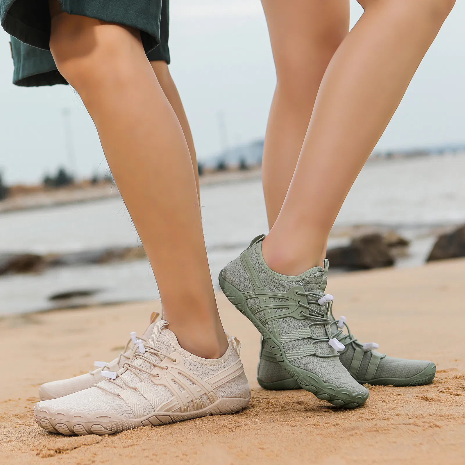 Casual Shoes Rubber Shoes Sports Shoes Athletic Shoes Sneakers Water Drainage Shoes Hiking Shoes